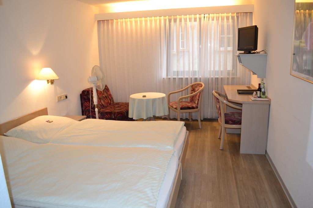 Hotel Hospiz Tübingen Chambre photo